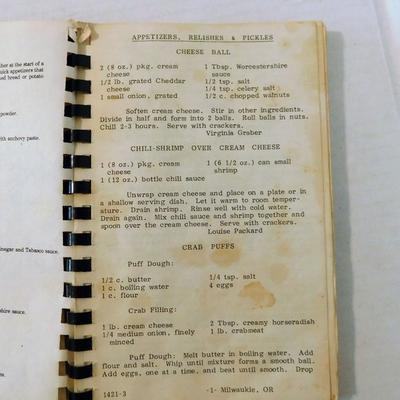 Our Favorite Recipes Cookbook Lutheran Womens Guild Milwaukie 1983 Spiral - Picture 8 of 11